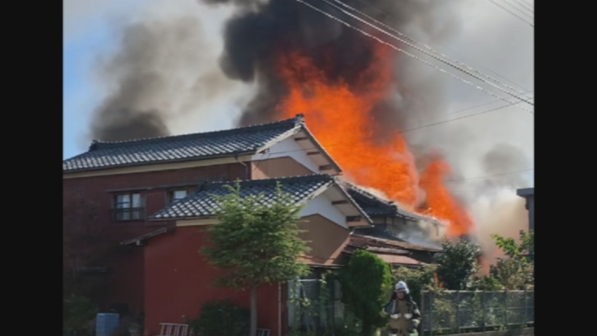 息子を殺害するために自宅に放火した疑い－しかし息子を連れて逃げ出し…無職の女を逮捕【新潟】